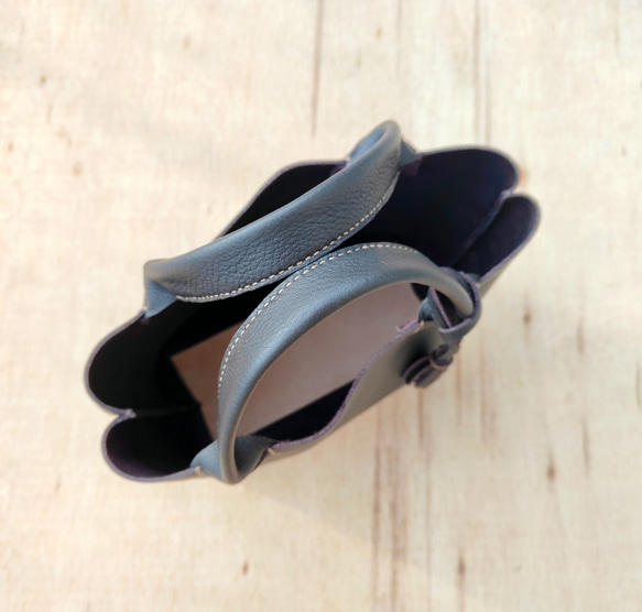 【イタリアンレザー】手縫いのミニトートバッグ（コンパクト/シンプル/メンズ/レディース/プレゼント）コーヒーブラウン 12枚目の画像