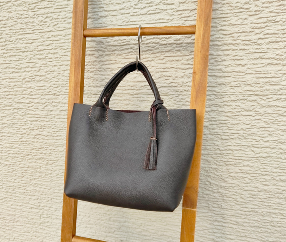 【イタリアンレザー】手縫いのミニトートバッグ（コンパクト/シンプル/メンズ/レディース/プレゼント）コーヒーブラウン 8枚目の画像