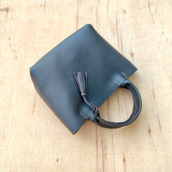 【イタリアンレザー】手縫いのミニトートバッグ（コンパクト/シンプル/メンズ/レディース/プレゼント）コーヒーブラウン 4枚目の画像