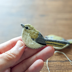 《特集・メルマガ掲載》ウグイスの刺繍ブローチ　春　野鳥 7枚目の画像