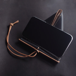 原木染色皮革平板電腦和智能手機支架 [oruto] #2 角度水平 #Easy to carry and foldable 第1張的照片