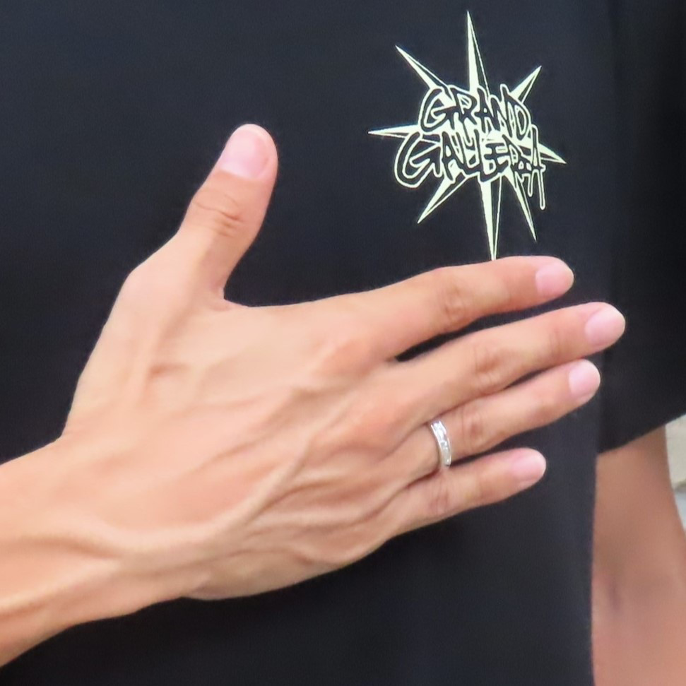 釣り針リング シルバー925 指輪 【刻印無料】 アングラー 釣り針 フィッシュフック 波 波模様 スクロール リング