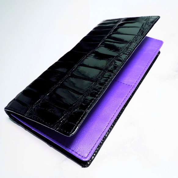 クロコダイル革 レディース・メンズ財布 二つ折り財布　ブラック　センター1枚取り　オリジナル　一点物　オンリーワン 6枚目の画像