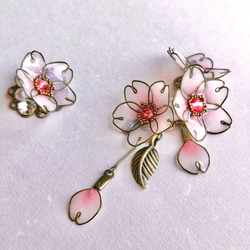 Cherry blossom (SAKURA) --  pierced earring / ear cuff 第1張的照片