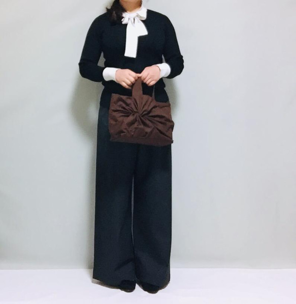 2024新年福袋「Creema Limited」緞帶毛衣➕條紋百褶裙➕共2件SM尺寸超值套裝 第3張的照片