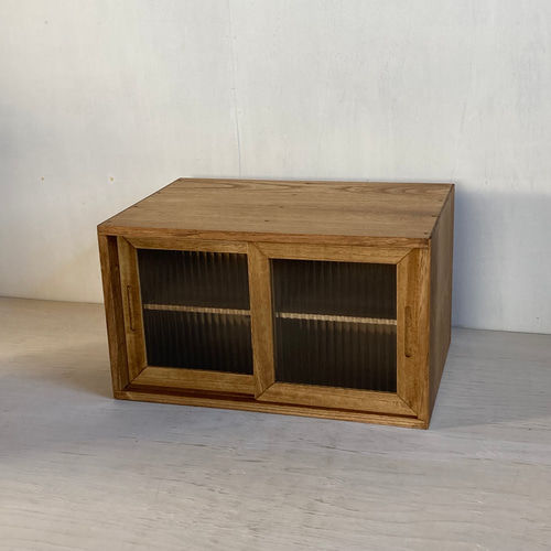 サイズオーダー可］木製 2段 ガラスケース ショーケース 小さな食器棚