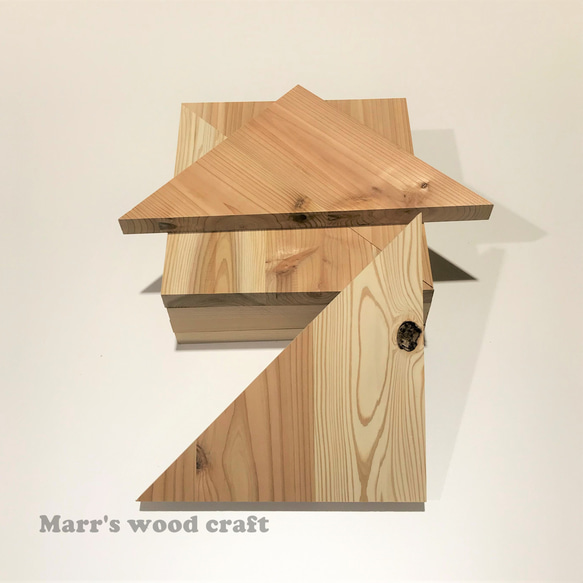 木工工作・DIYに使える木材端材板　三角形　25ｘ25cm　10枚セット　国産杉　無塗装　天然木　クラフト素材 3枚目の画像