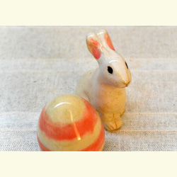 ウサギとタマゴ　イースター　うさぎの置き物　２個セット　手作り陶芸　陶器の置物 11枚目の画像
