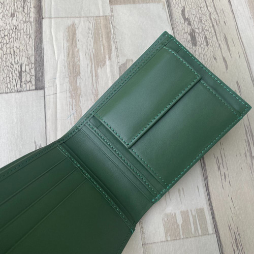 No29014 ダーク グリーン シャイ二ング クロコダイル 財布