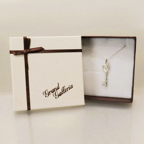 アンティーク 英国 9金 375刻印 キー 鍵モチーフ ペンダント