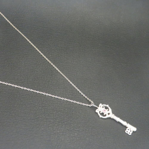 シルバー 鍵型ペンダント 鍵のモチーフ ペンダントトップ シルバー925/silver925