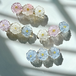 うに様　4.30 猫(気泡あり)　レジンヘアゴム　トラネコ　お花飾り 同梱100円引❤️ レジン ヘアゴム ♡ 猫 ネコ ねこ ♡ No.1131