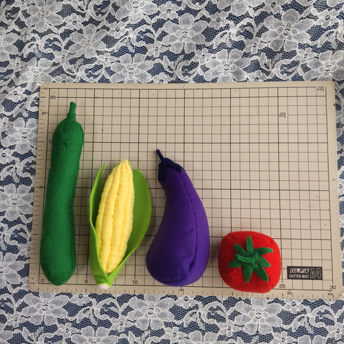 フェルト野菜☆色んな色♪