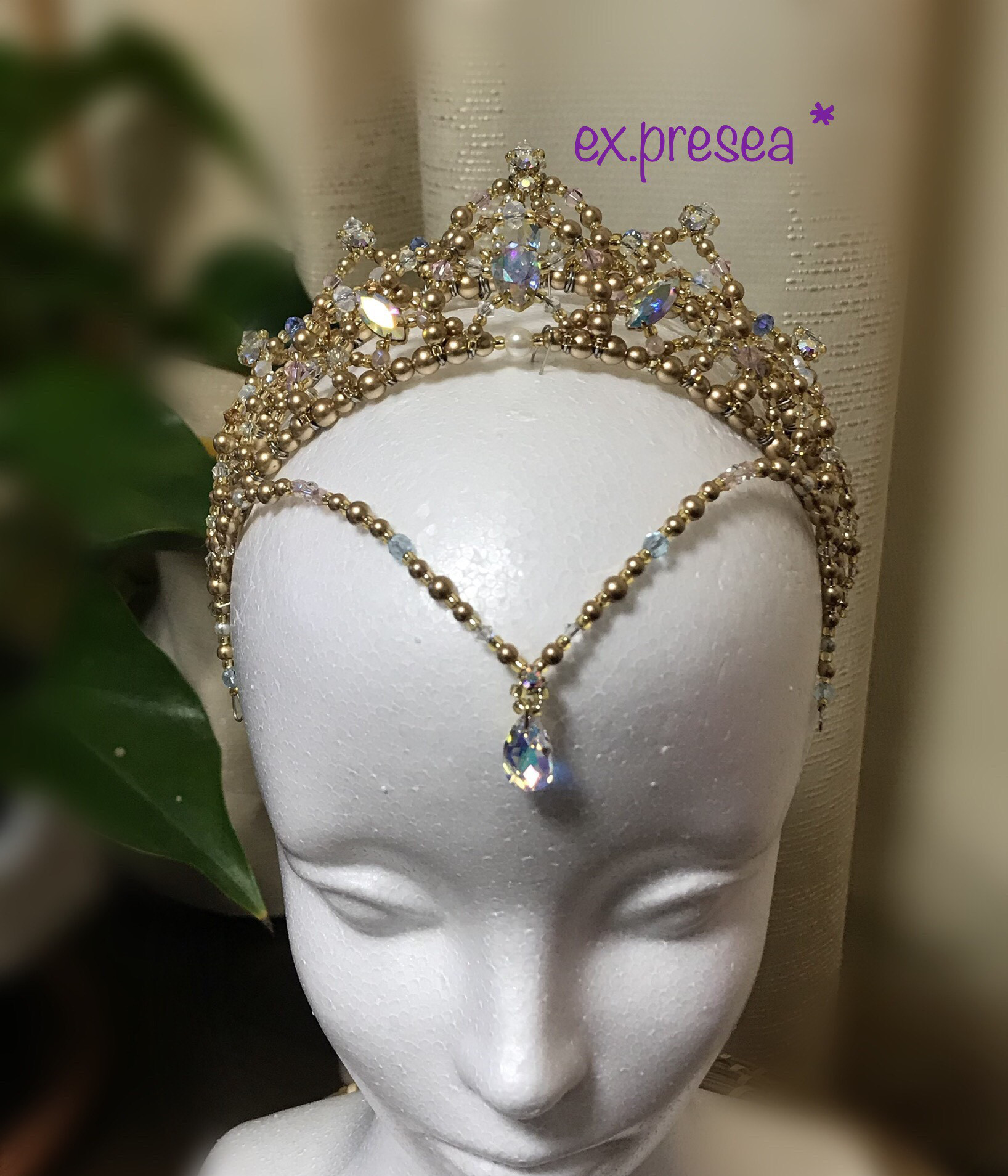 セット販売　ティアラ2連•前垂れ・ビジューイヤリング