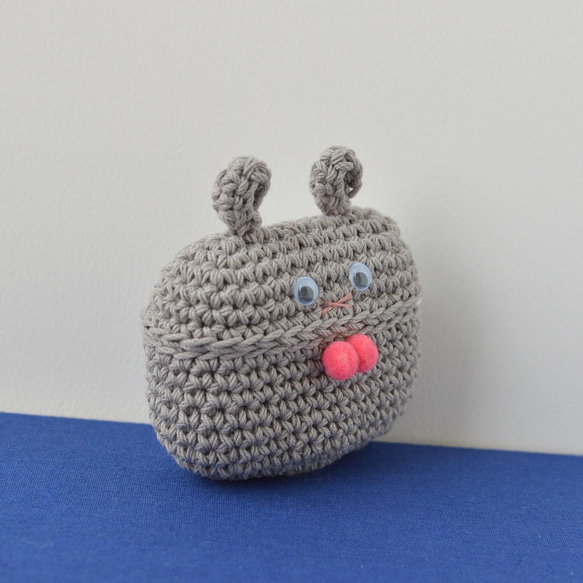 灰兔 AirPods Pro 保護套 | Amigurumi 帶矽膠保護套 第5張的照片