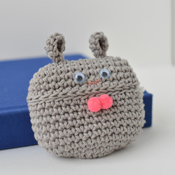 灰兔 AirPods Pro 保護套 | Amigurumi 帶矽膠保護套 第2張的照片