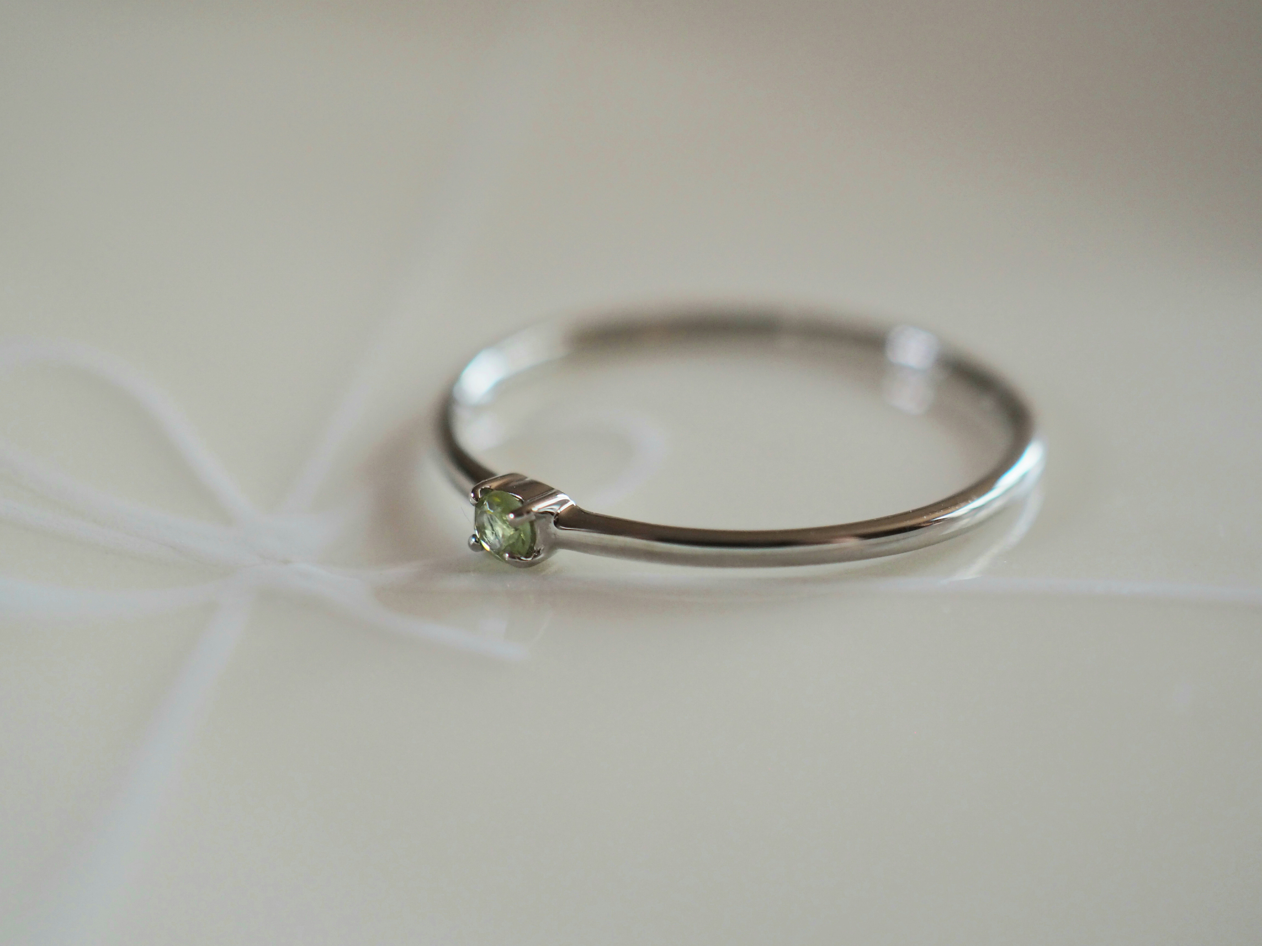 【選べる誕生石】  細いプラチナリング　 細いリング　天然石　 シンプルリング