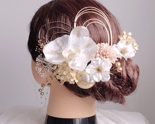 海外並行輸入正規品 胡蝶蘭と小花の髪飾り 白無垢 和装 花嫁 卒業式 成人式 結婚式 ヘアアクセサリー