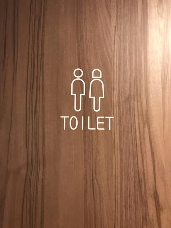 【TOILET・RESTROOM】シックに！トイレサインステッカーシール【レストルーム・トイレマーク・トイレシール】 4枚目の画像