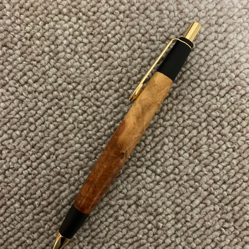 花梨瘤紅白ボールペンorシャーペン 木軸 ペン・筆記用具 キツツキ 通販