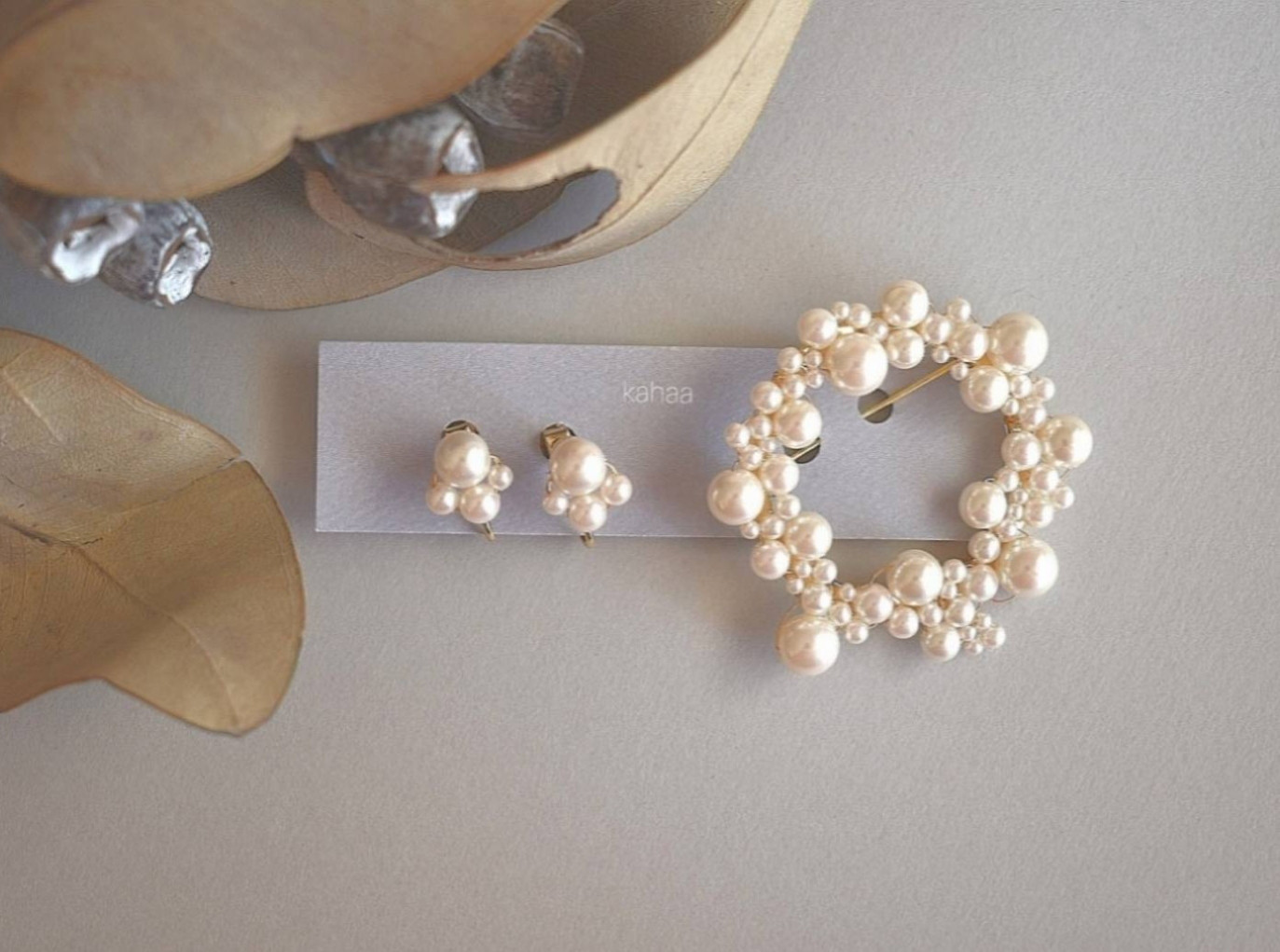 ブローチ #5と耳飾りのセット