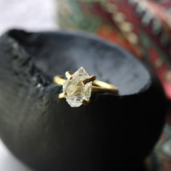 原石ダイヤモンドクォーツのイヤーカフ（S) 3枚目の画像