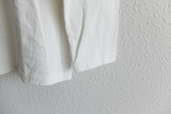 【售完即止】yohaku TUTU 長袖 T 卹 | 米白色 | 男女皆宜 3 種尺寸 第4張的照片