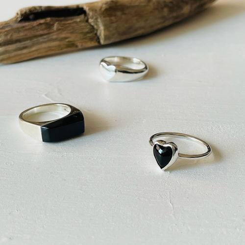 Onyx heart ring 指輪・リング Shenan 通販 11503763｜Creema(クリーマ