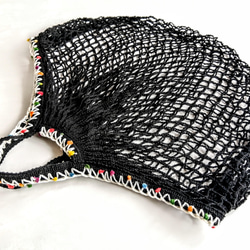 ネットバッグ　黒　手編みの飾り　マルシェバッグ　メッシュバッグ　エコバッグ　 2枚目の画像