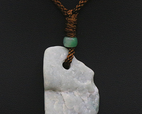 専用ページ❣️氷種小粒翡翠 ネックレス 専用ページ❣️氷種小粒翡翠 ネックレス