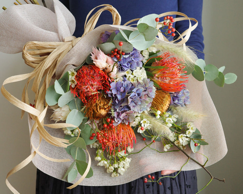 ドライになるフレッシュブーケ｜時間をたのしむ贈りもの お花おまかせ