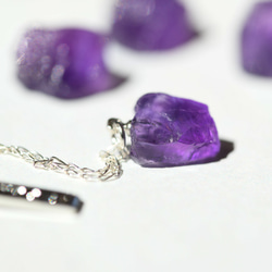 紫水晶 (紫水晶) 礦物寶石項鍊 [可用石頭/可用金屬配件] 手工天然石材配件 第4張的照片