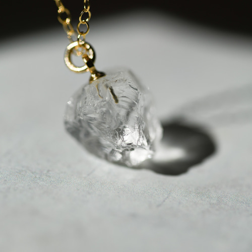 S-71 水晶 ネックレス アクセサリー クォーツ 原石 自然石 誕生石 宝石 S-71 水晶 ネックレス アクセサリー クォーツ 原石 自然石