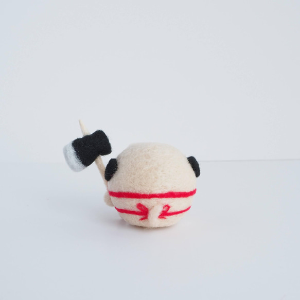 【受注製作-端午の節句-まゆパグ金太郎(フォーン・黒) 五月人形お飾りセット　羊毛フェルト 5枚目の画像