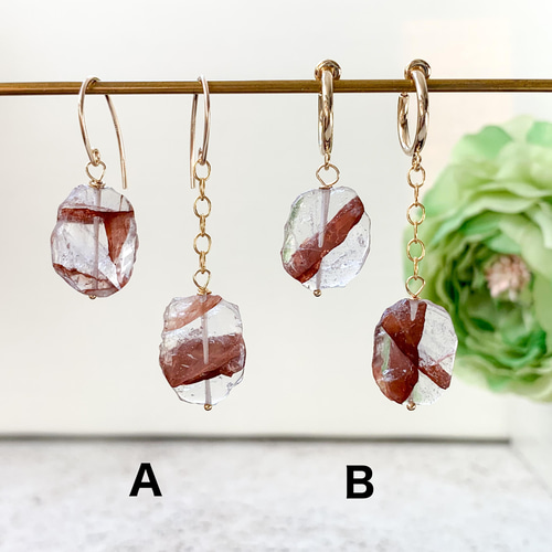 マニカラン水晶＆モルガナイトのピアス