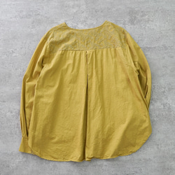 刺繡襯衫/黃色/三河紡織 第14張的照片