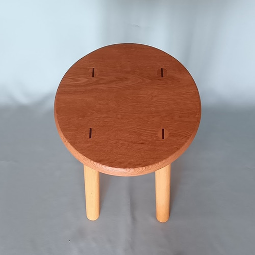アンティーク 小ぶりなイス 布張り ナラ 木製 古家具 無垢材 スツール（国産ナラ材）（手作り）（無垢材） 椅子（チェアー