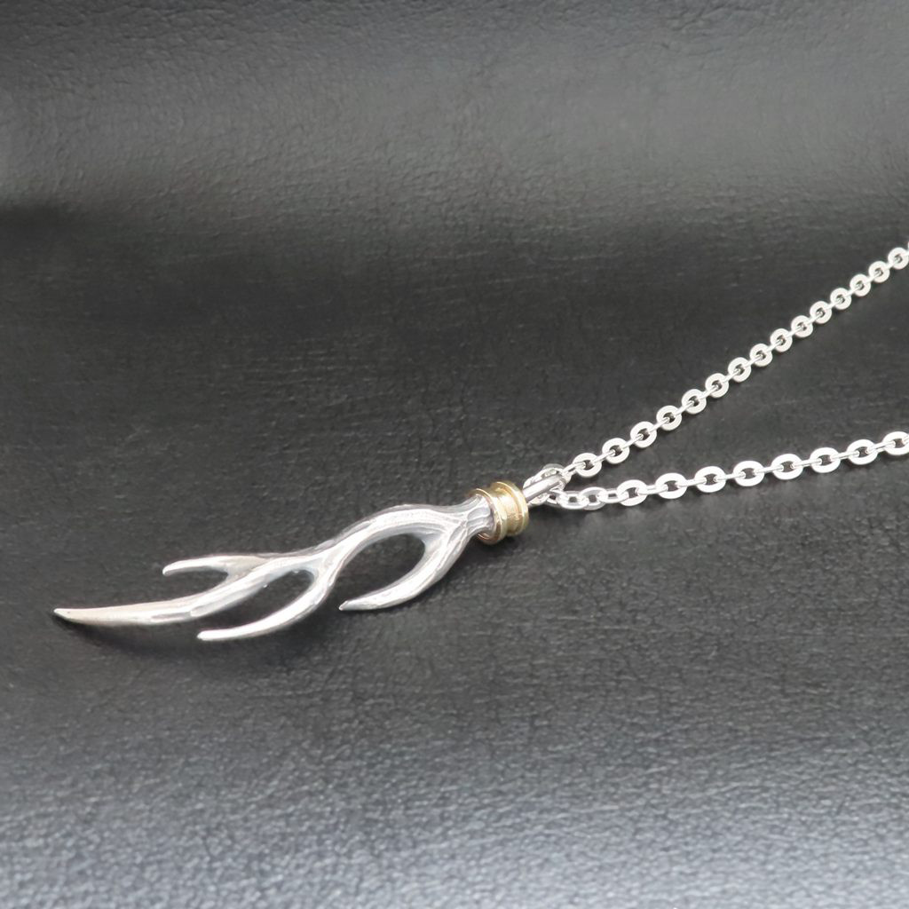 鹿の角ネックレス シルバー925 × 真鍮 L 【刻印無料】 鹿の角 鹿 角 ディアホーン ネックレス ペンダント