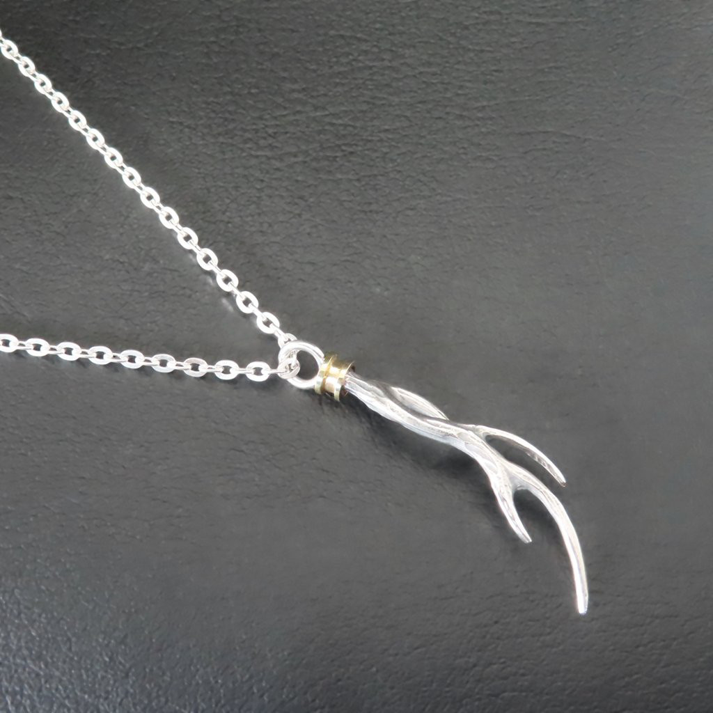 鹿の角ネックレス シルバー925 × 真鍮 L 【刻印無料】 鹿の角 鹿 角 ディアホーン ネックレス ペンダント