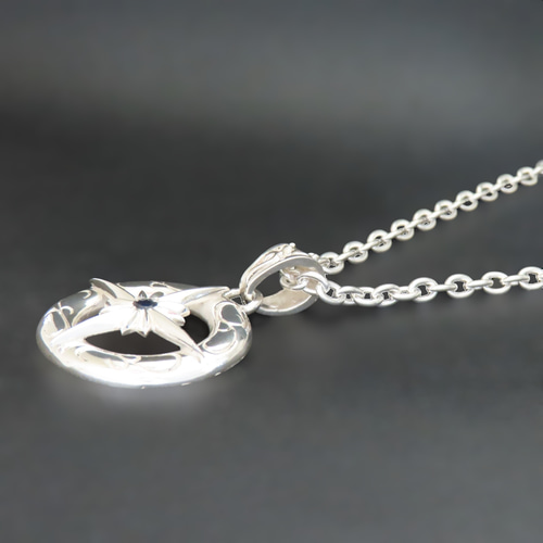 太陽神ネックレス XL シルバー925 【刻印無料】 太陽 サン 唐草 唐草