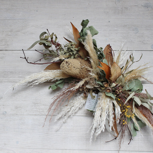 バンクシア と パンパスグラス の横型スワッグ パンパス ドライ  