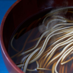 ワカハラ農場でおいしく育ったぼたんそば 6束　12人前　乾麺　田舎蕎麦　太め　ぼたんそば　 8枚目の画像