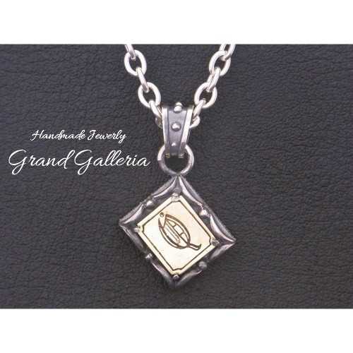 アルファベットネックレスQ シルバー925 【刻印無料】 アルファベット イニシャル ネーム 名前 Q ネックレス 箱