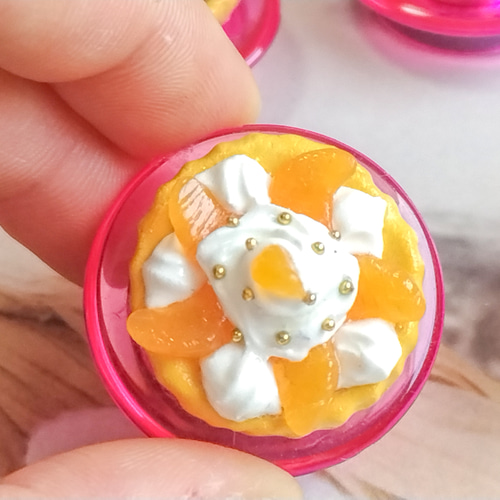 選べるタルト！Wベリー、チョコバナナ、オレンジ、マスカットの4種