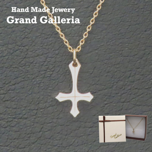 ホワイトゴールドk10 彫刻 十字架 ペンダントトップ ホワイトゴールドk10 彫刻 十字架 ペンダントトップ