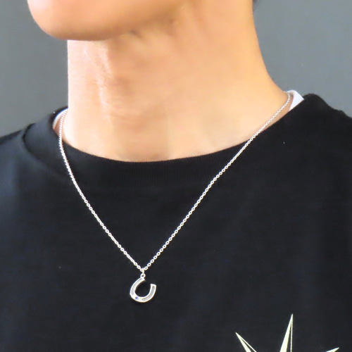 ホースシューネックレス シルバー925 【刻印無料】 馬蹄 馬蹄型 ホース