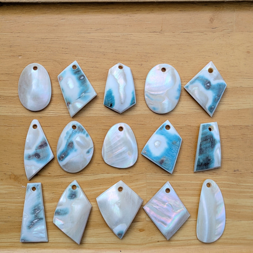 夜光貝磨きアクセサリー作りキット ✳【 ランダムパーツ 】 キット