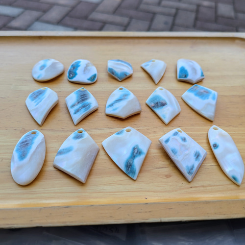 夜光貝磨きアクセサリー作りキット ✳【 ランダムパーツ 】 キット