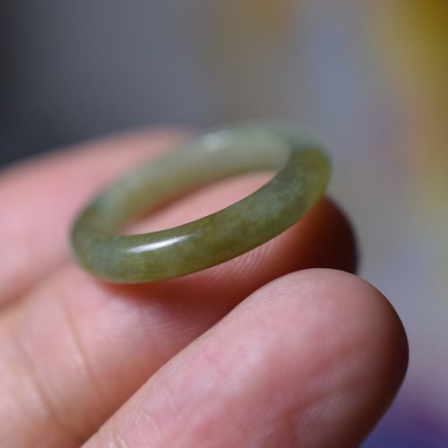 RG23-84 美品 8.0号 ミャンマー産 天然 本翡翠 リング 指輪 硬玉