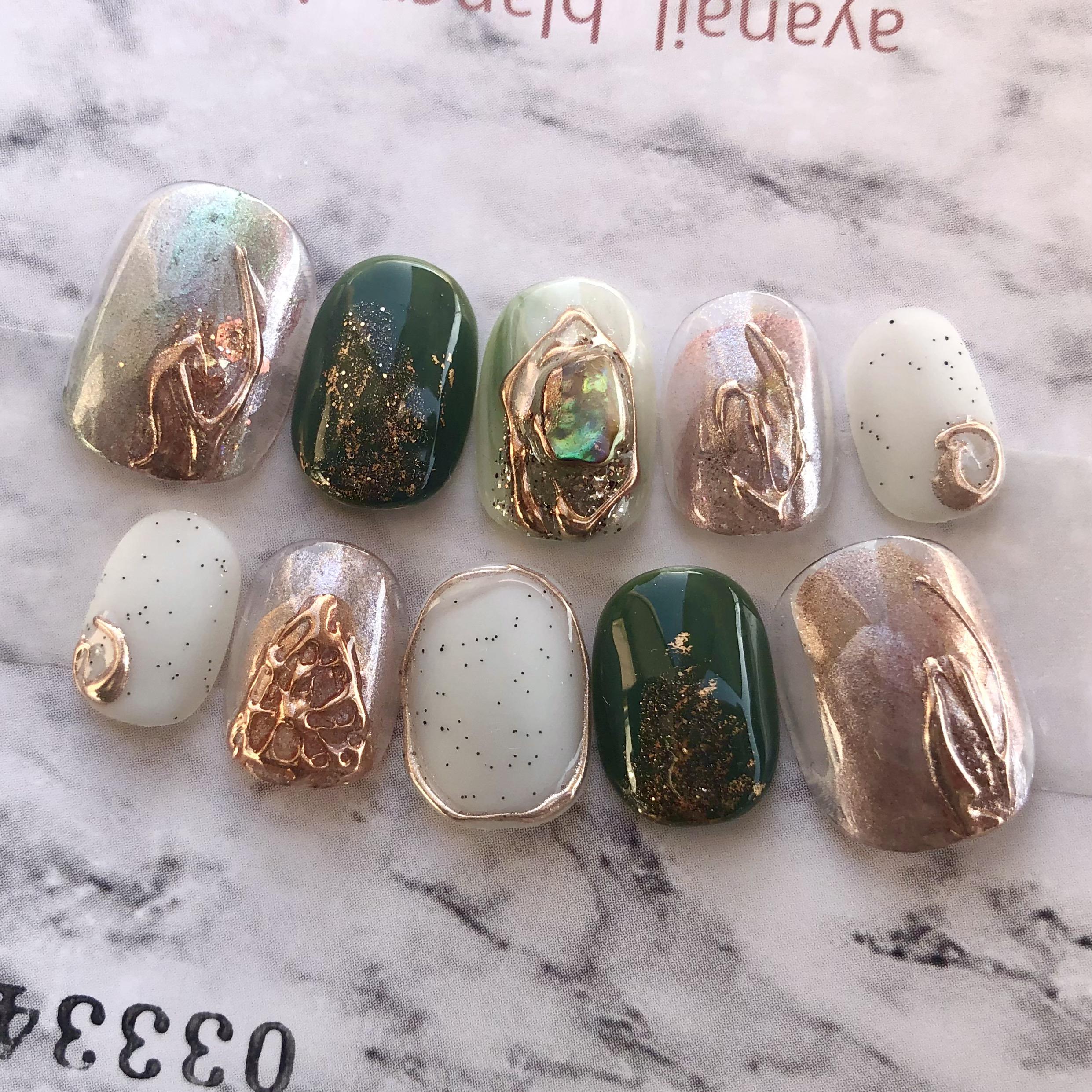 ネイルチップ 現品 3334 サイズ変更不可 ダークグリーン